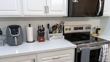 Stadtwohnung, Mehrere Betten, Poolzugang, Poolblick (Pike Street Beachwalk) | Eigene Küche