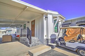 Exterior - 575 Grouper - New 1 Bedroom, 1 Bath with Golf Cart! (Panama City Beach)