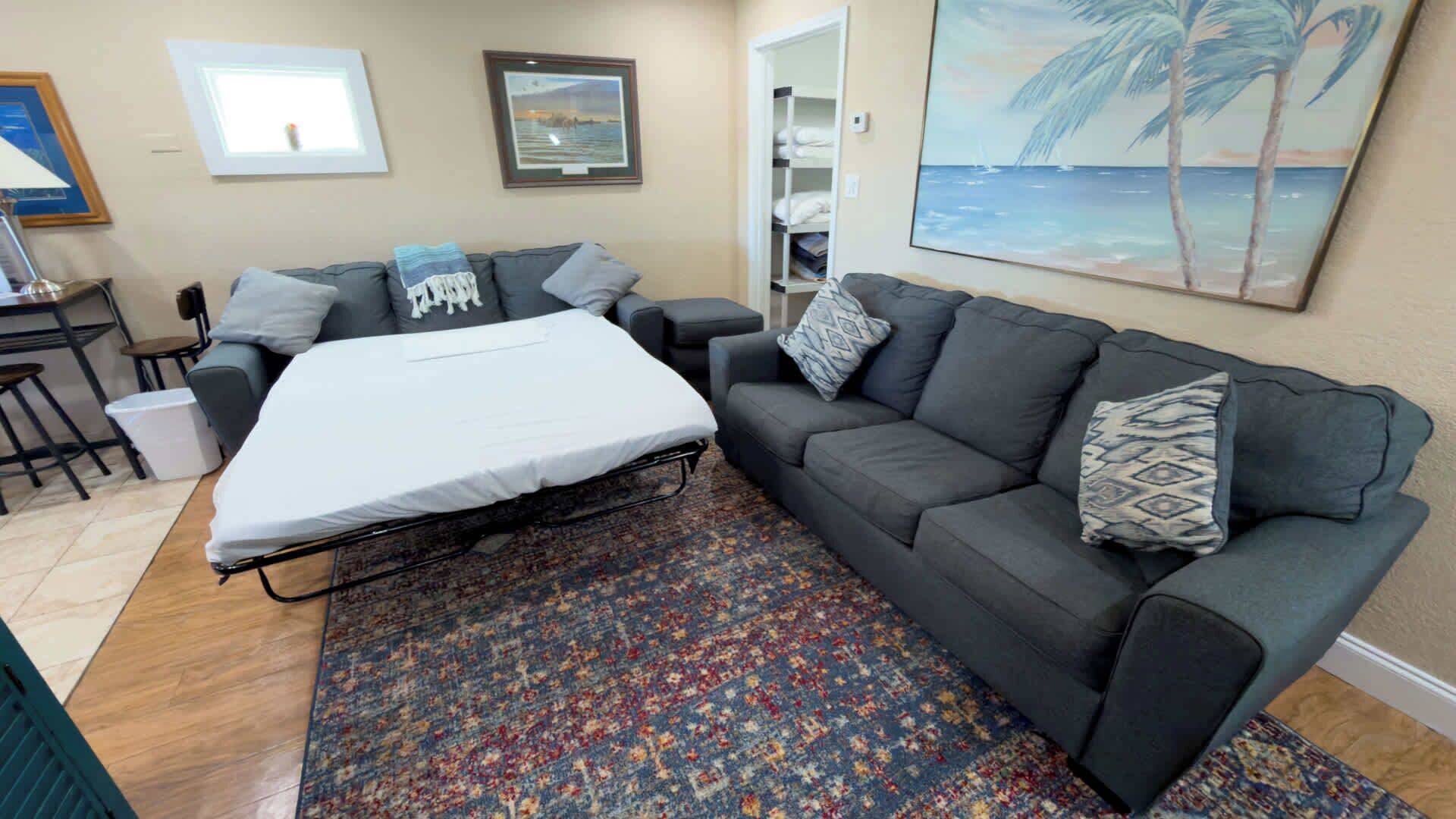 Nhà, nhiều giường, bếp (Port-O-Call Dockhouse)