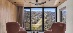Interior - Black Bear 502 - Central Village (Thredbo)