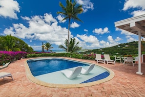 Piscine extérieure