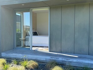 3 bedrooms, iron/ironing board, WiFi, bed sheets - Runway Retreat Enchanting Whitianga 3-bedroom House (Whitianga)