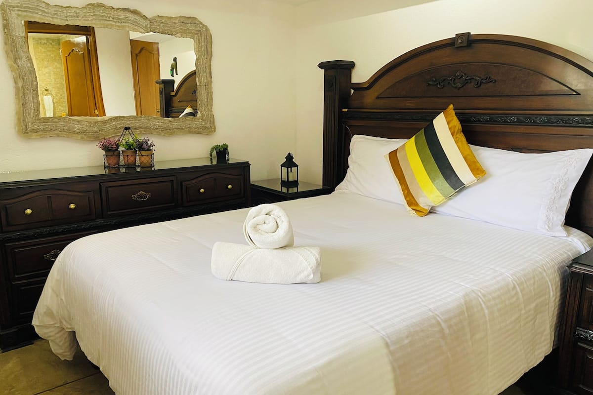 C9 - Comfort Double Room, Patio, Patio view | Premium bedding, down comforters, WiFi (free)