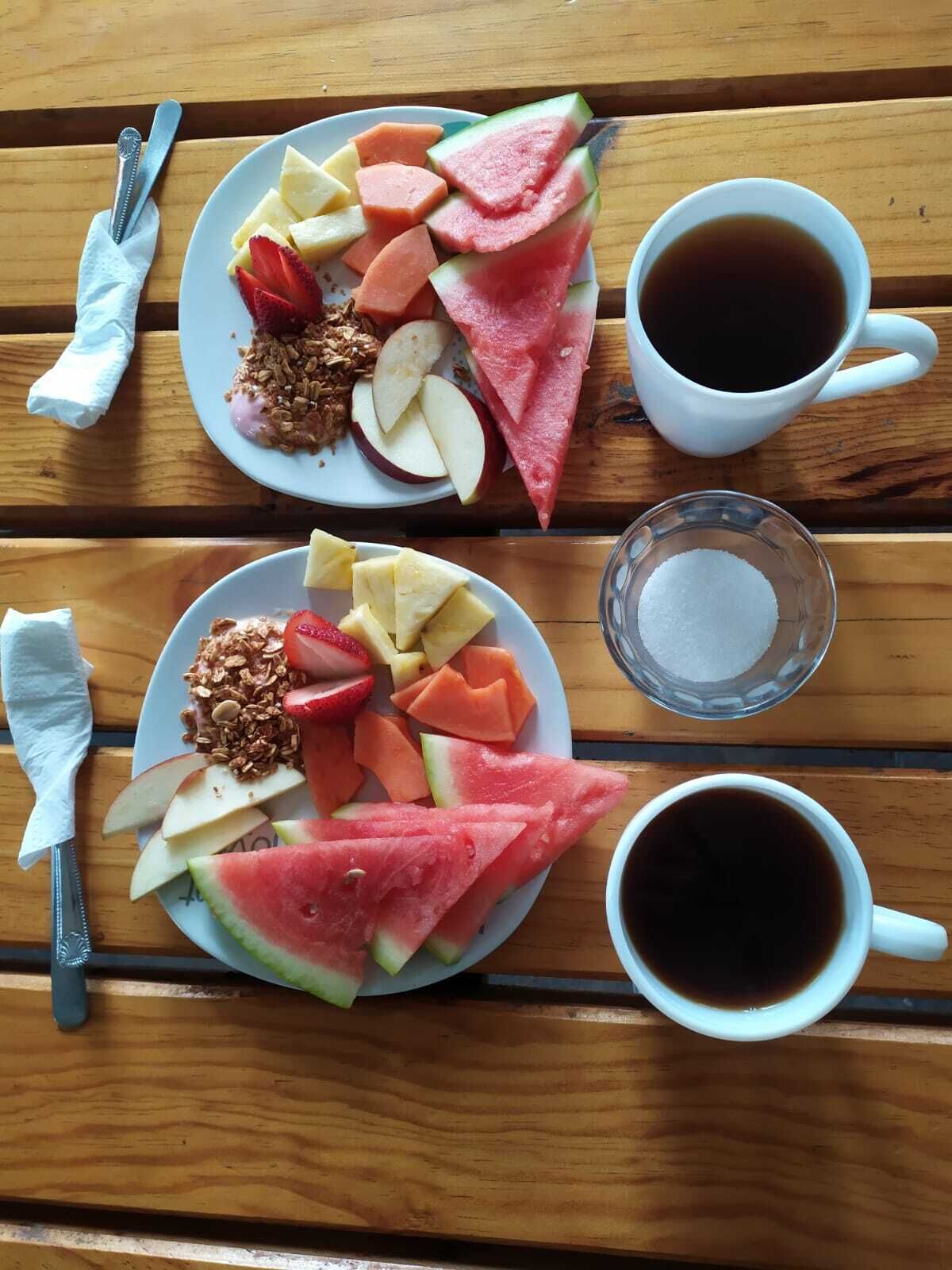 Café da manhã continental grátis todos os dias