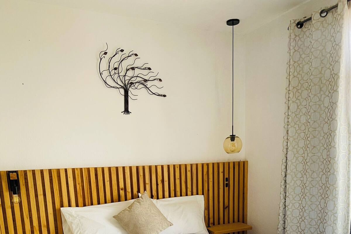 C10 - Comfort Double Room, Patio, Patio view | Premium bedding, down comforters, WiFi (free)