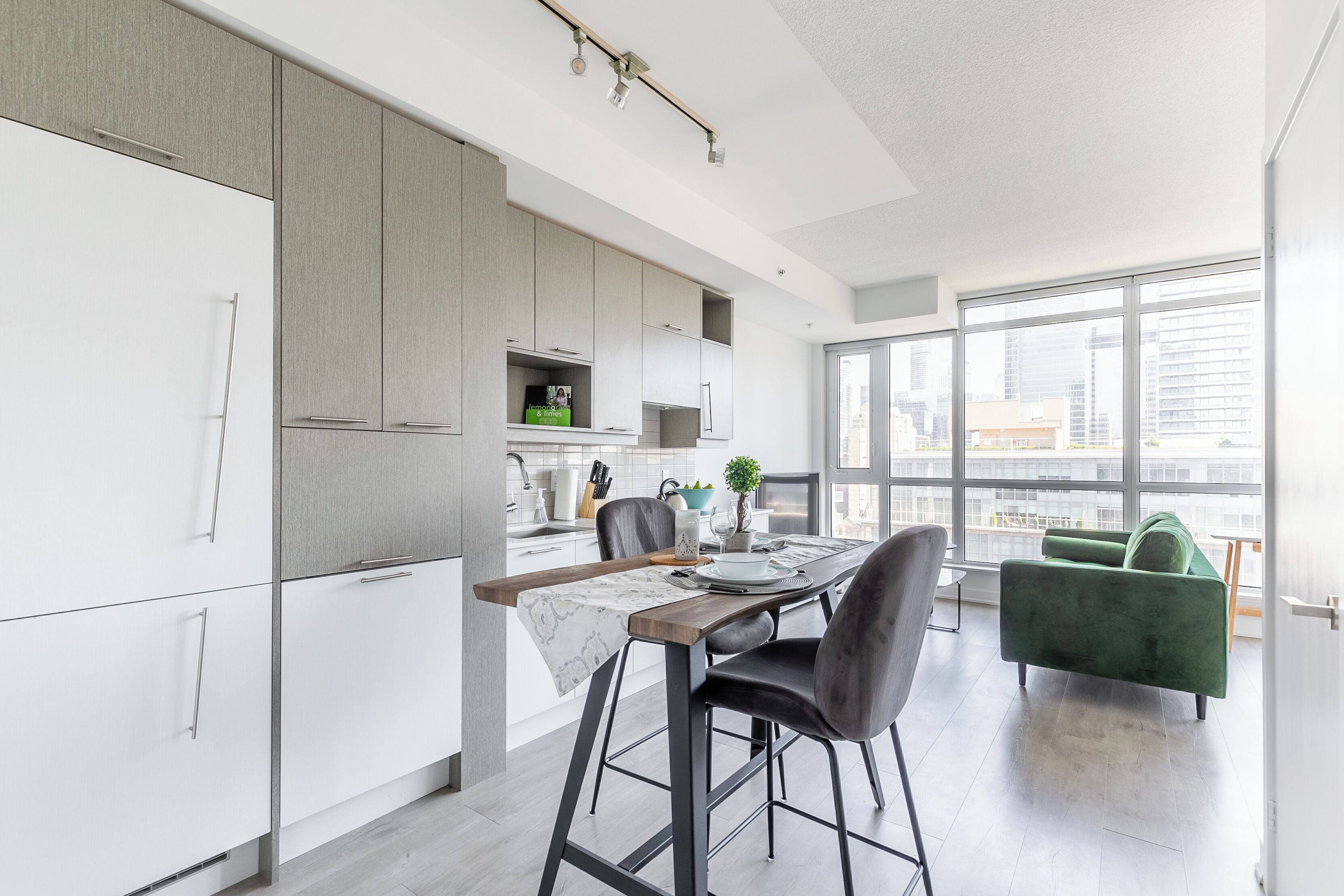 Habitación estándar, vista a la ciudad | Cocina privada