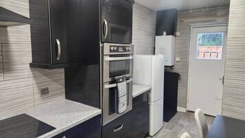 House, 3 Bedrooms | Interior