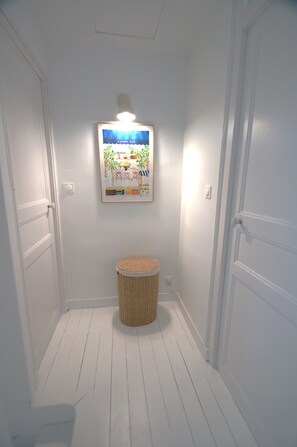 Interior - Renovated vacation home, 100m from the beach (Carnac)