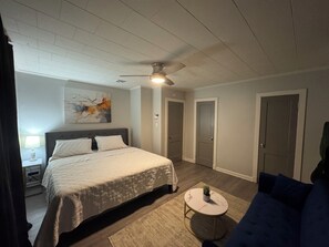 3 habitaciones, tabla de planchar con plancha y wifi gratis 