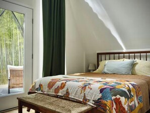 2 bedrooms, iron/ironing board, WiFi, bed sheets - Private Bamboo Forest Retreat Near Greenville, SC (Greer)