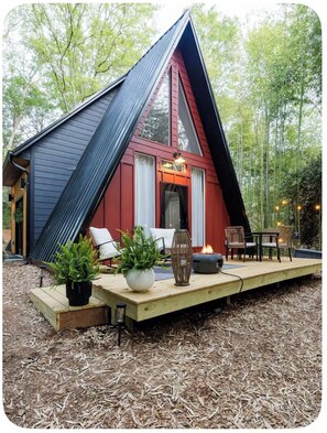 Terrace/patio - Private Bamboo Forest Retreat Near Greenville, SC (Greer)