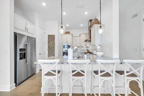 Fridge, microwave, oven, stovetop - Summer Wind 30A by Stay on 30a (Inlet Beach)
