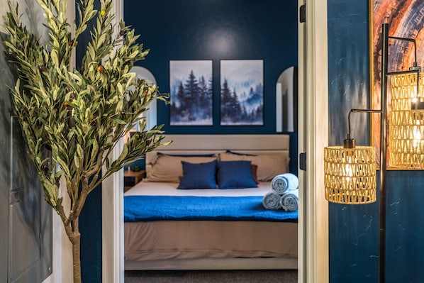 2 habitaciones, escritorio, wifi y ropa de cama 