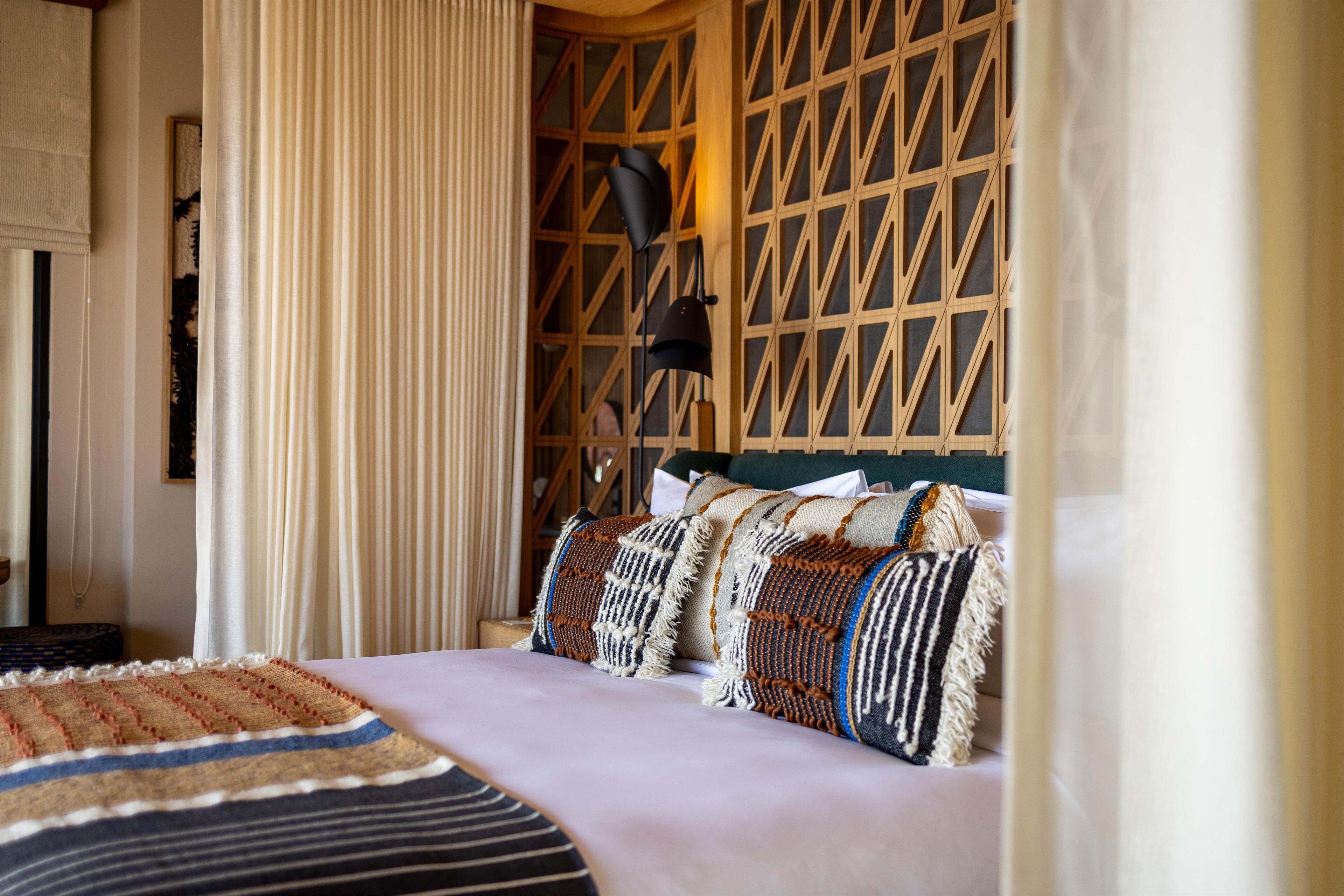 Kafue Pool Villa | Premium bedding, minibar, in-room safe, desk