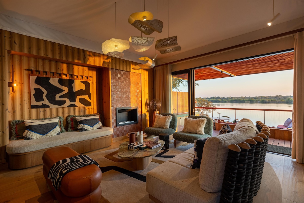 Kafue Pool Villa | Exterior