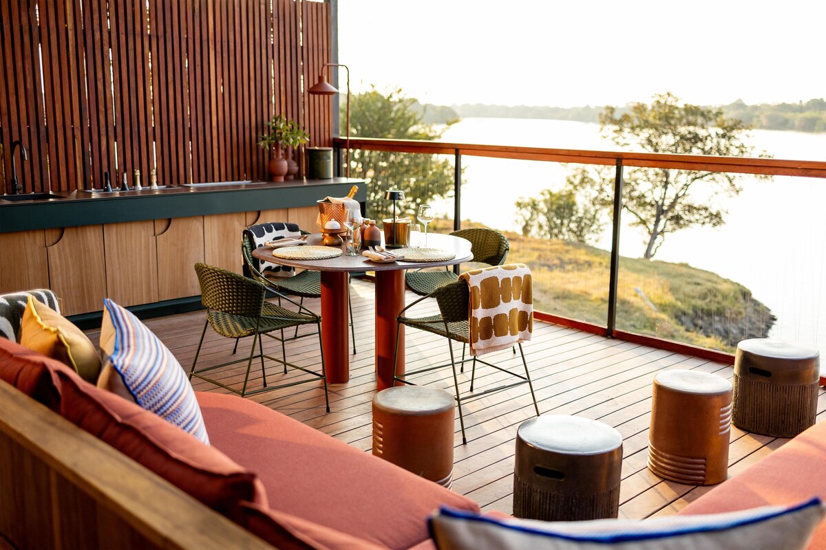 Bush Pool Villa | Exterior