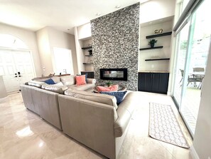 Smart TV - Diamond Retreat 4-bedroom Estate home in Parkland, FL (Parkland)