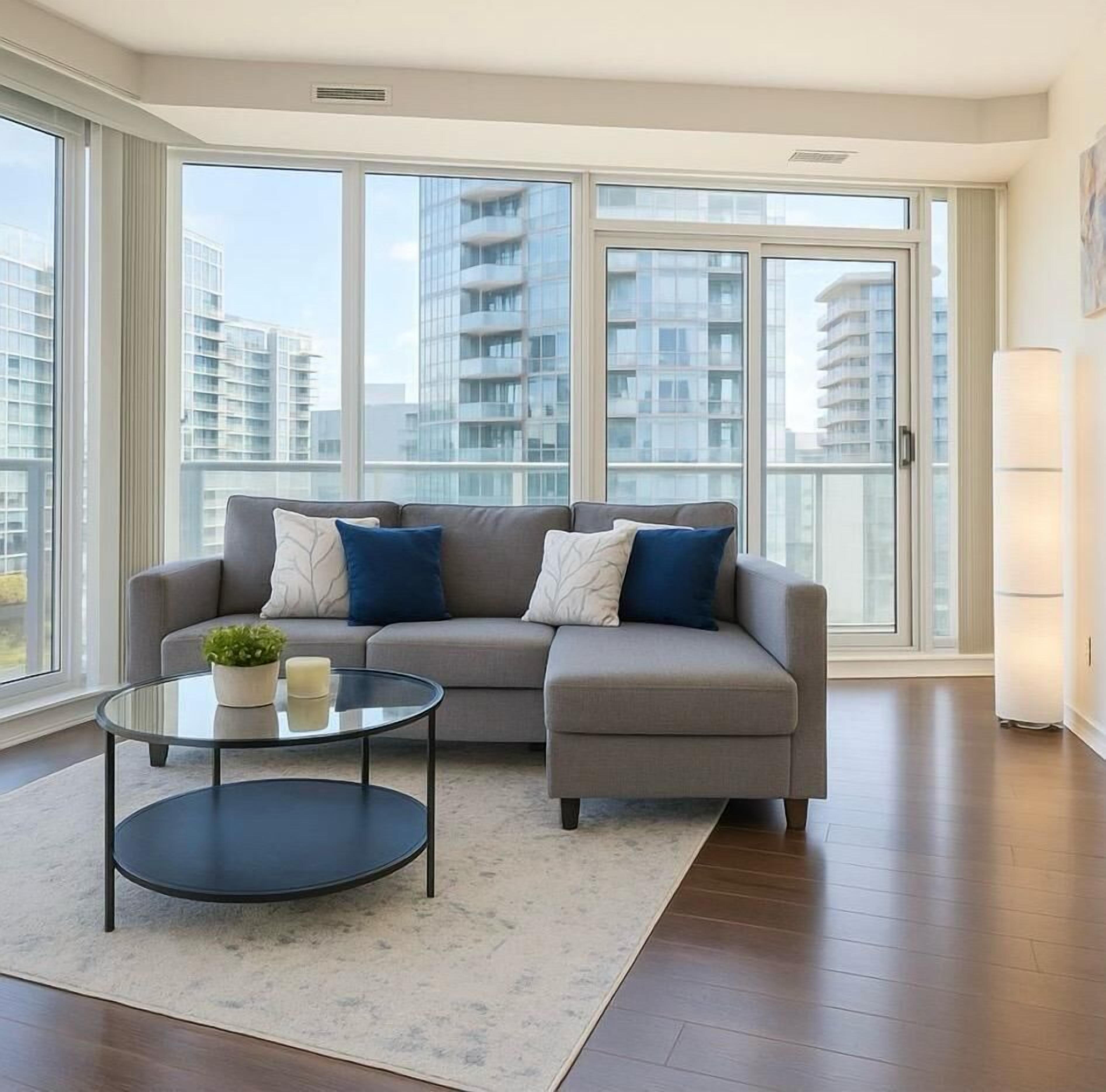 City Condo | Living area