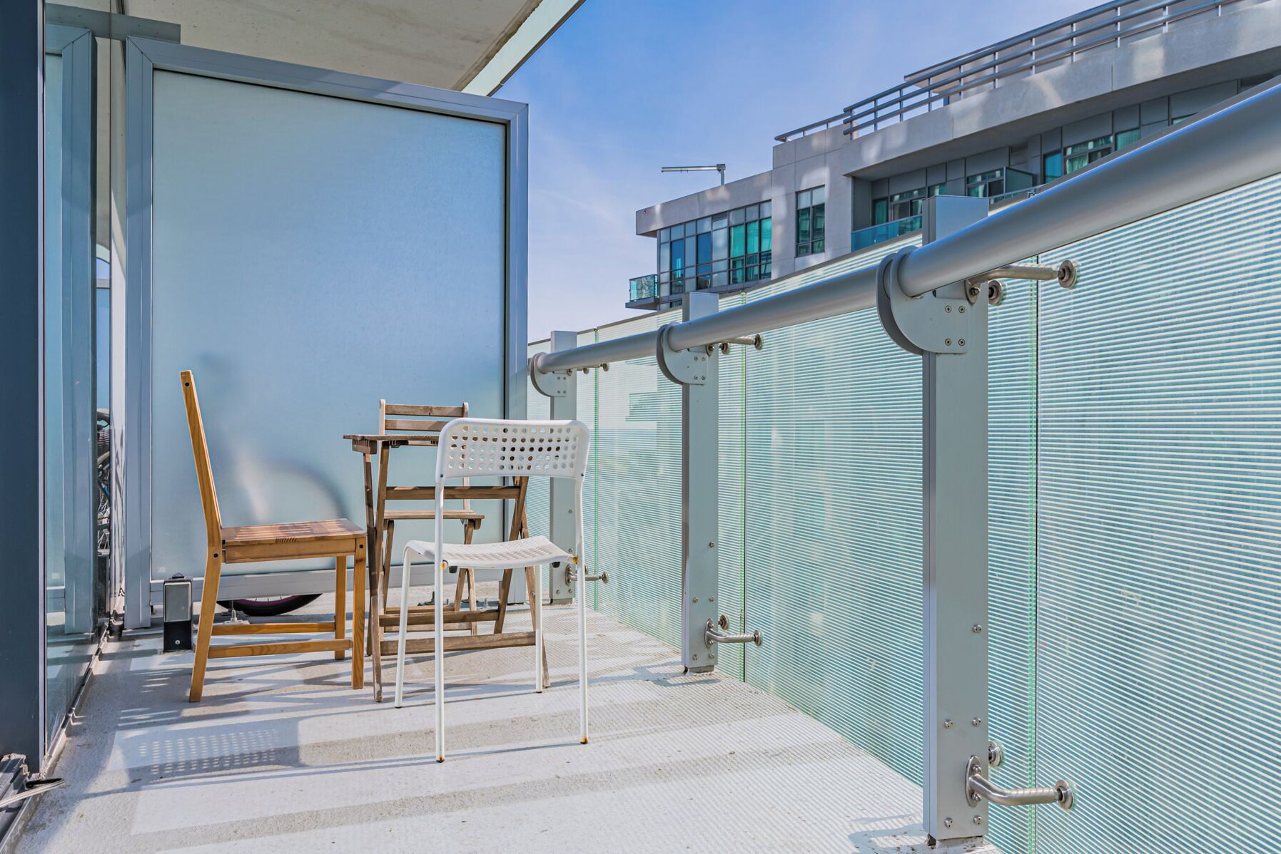 Signature Condo | Balcony