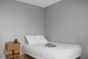 3 camere, Wi-Fi, lenzuola