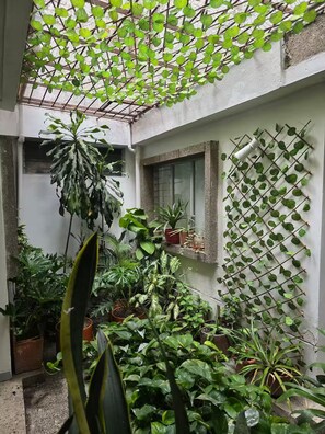 Property grounds - San Joaquin House 5BR in Laureles (Medellín)