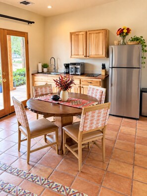 Dining and kitchette - Adobe Hacienda Resort Luxury Two Bedroom Suite (Sedona)