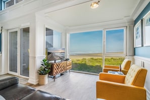 リビング エリア