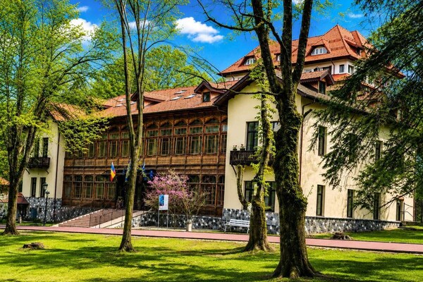 Hotel Regal 1880 - Boutique Hotel Sinaia - Sinaia