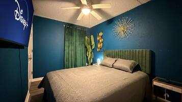 Desk, iron/ironing board, WiFi (free), bed sheets