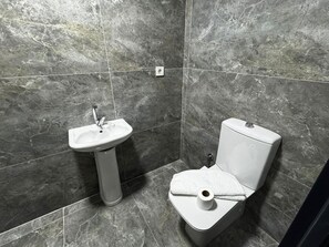 Bathroom - Lina Luxury Hotel (İstanbul)