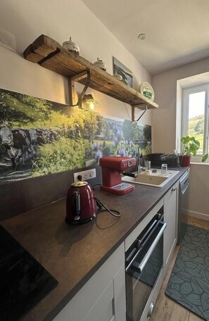 Private kitchen - Gîte d'Amédée - ARANDAS - Gîte (ARANDAS)