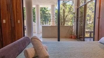 4 bedrooms, WiFi