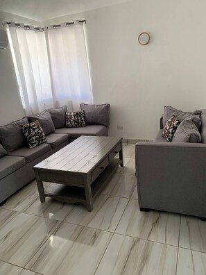 Appartamento, 2 camere da letto | Area soggiorno