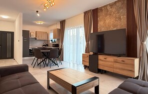 Smart TV, table football, ping pong - Holiday home Green Paradise (Polaca)