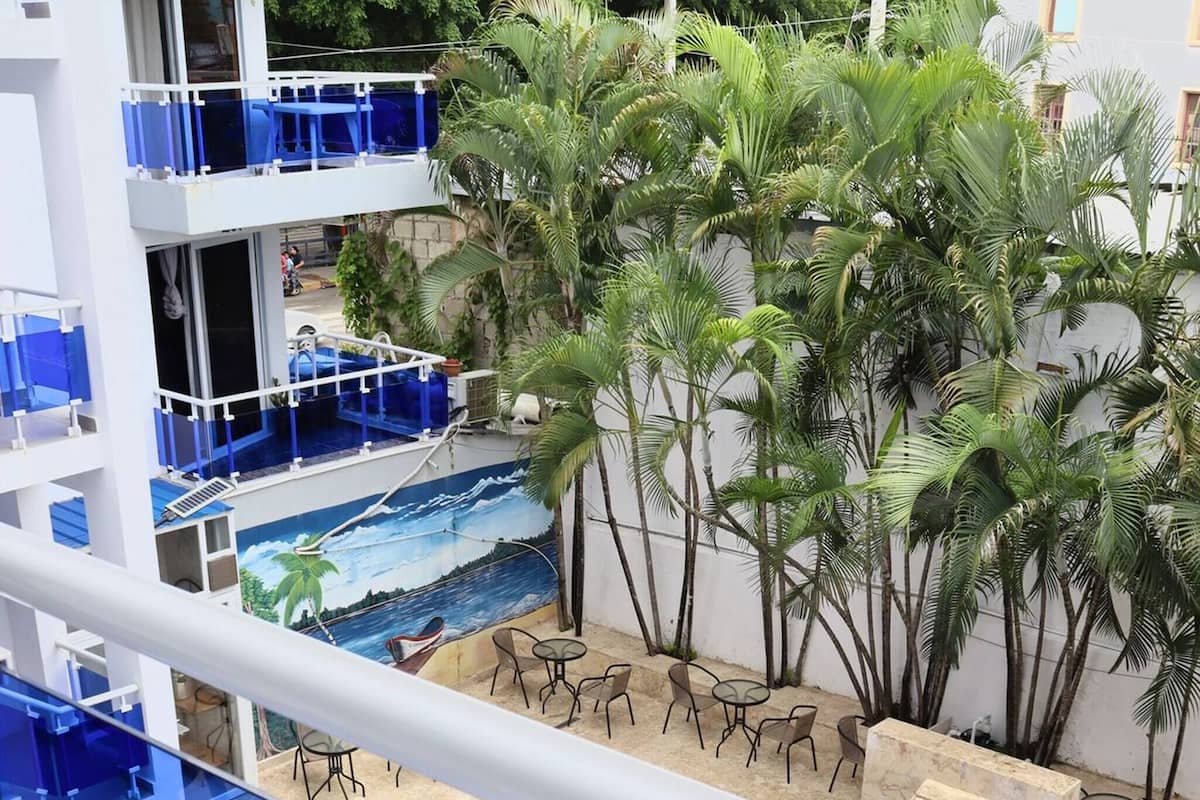 อพาร์ทเมนท์, 2 ห้องนอน, ระเบียง | สระว่ายน้ำ