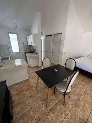 Apartment, 1 Bedroom, Patio | Dining - Condo Bien Situé 3 Minutes de la Plage a Pied 312 (Sosúa)