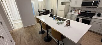 Awesome 3-bedroom house with AC in  Oklahoma City