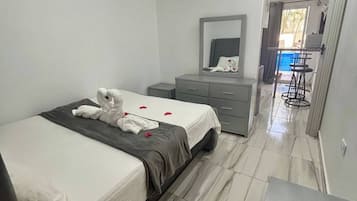 Condo, 1 Bedroom, Smoking, Patio | 1 bedroom