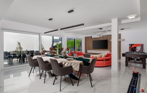 Games room - Nice home in Jadranovo (Jadranovo)