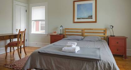 On Battery Park - Pet Friendly