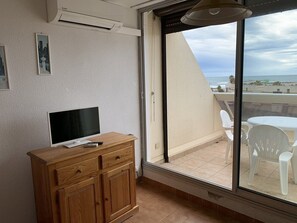 Interior - Apartment Héliopolis J 42 - 5 people (AGDE)