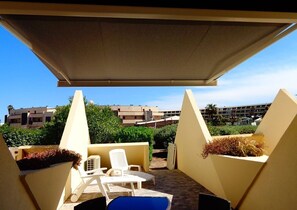 Terrace/patio - CAP FACTORY - Studio Héliopolis K 1 with garage - Luxe - 2 people (AGDE)