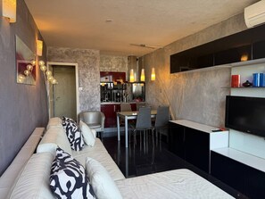 TV - MAYA - Héliopolis L 84 - Classic Category - 2 people (AGDE)