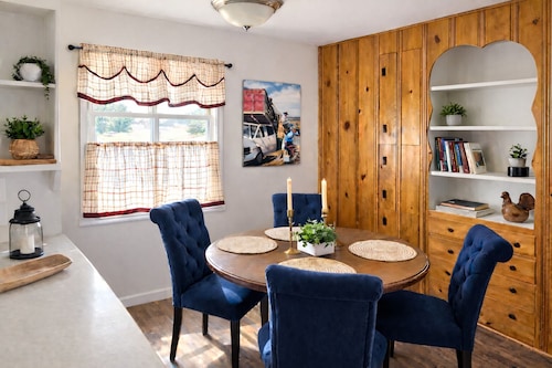 Walkable Prairie Retreat in Eads Near Sand Creek, Bent’s Fort & Stargazing