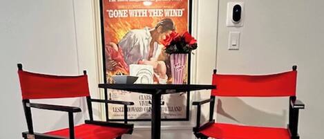 Studio, 1 Bedroom | Interior