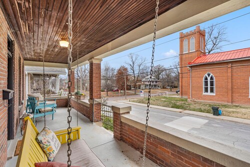 KATY TRAIL Cottage - 3-bedroom in downtown Boonville - Close to the  Katy Trail