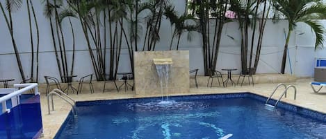 LĂ€genhet - 1 sovrum - uteplats | Pool | Utomhuspool