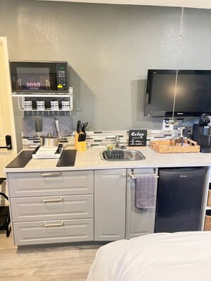 Estúdio, 1 quarto, varanda | Cozinha privada