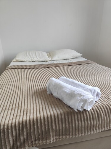 Apartment near the airport and BR 376 highway.