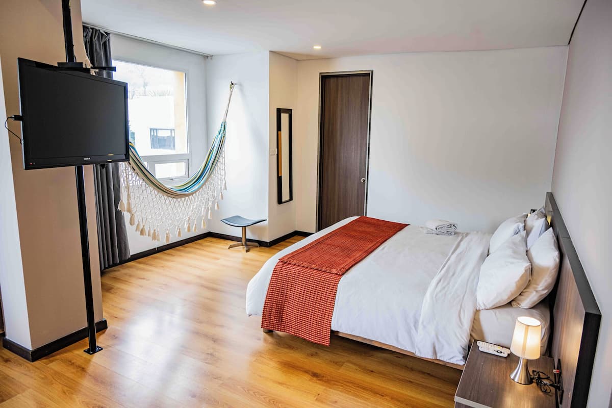 Superior Double Room, City View